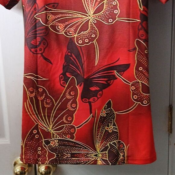 Red butterfly print blouse with sequin sleeves Sz M NWOT - Picture 5 of 7